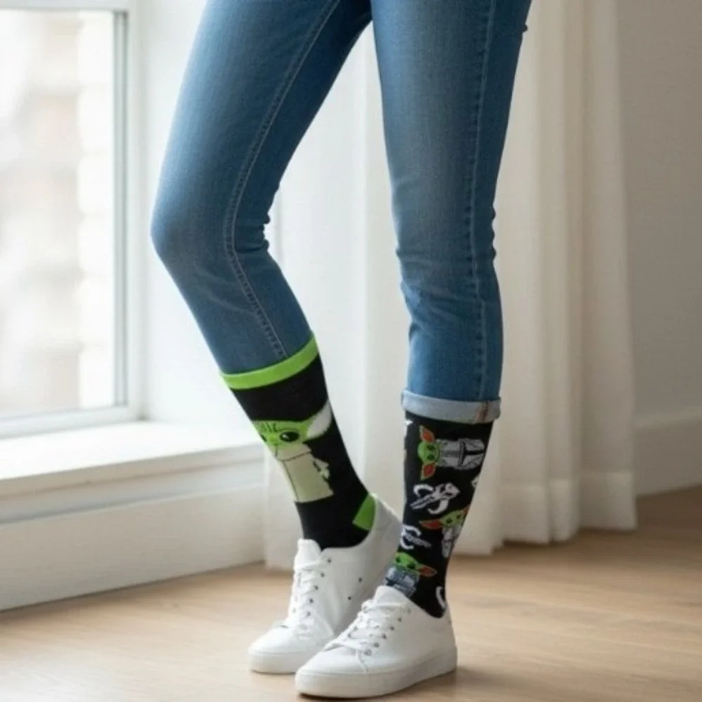 Star Wars The Mandalorian Grogu Baby Yoda Crew Socks Black Green Men‎ New